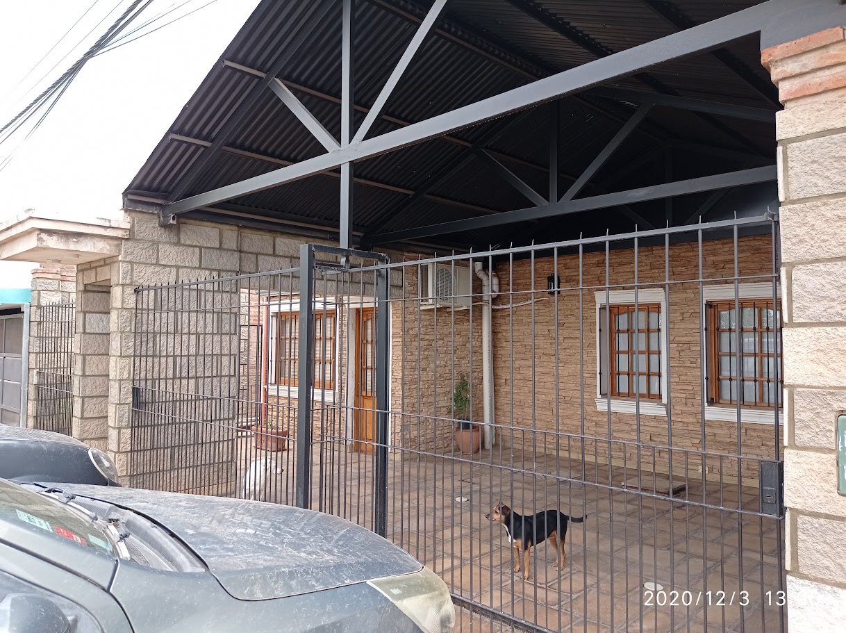 Fachada principal de la casa